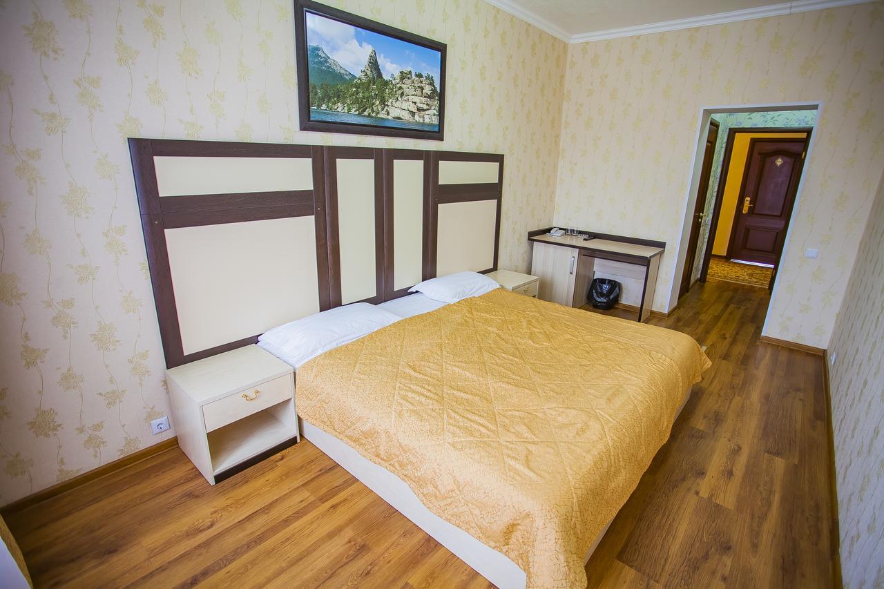 Jumbaktas Borovoe Hotel 외부 사진